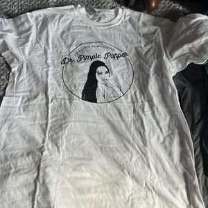 Dr pimple popper shirt never worn